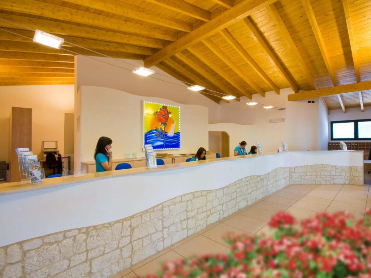 Holiday Home Rosapineta Camping Village-2 By Interhome Екстериор снимка